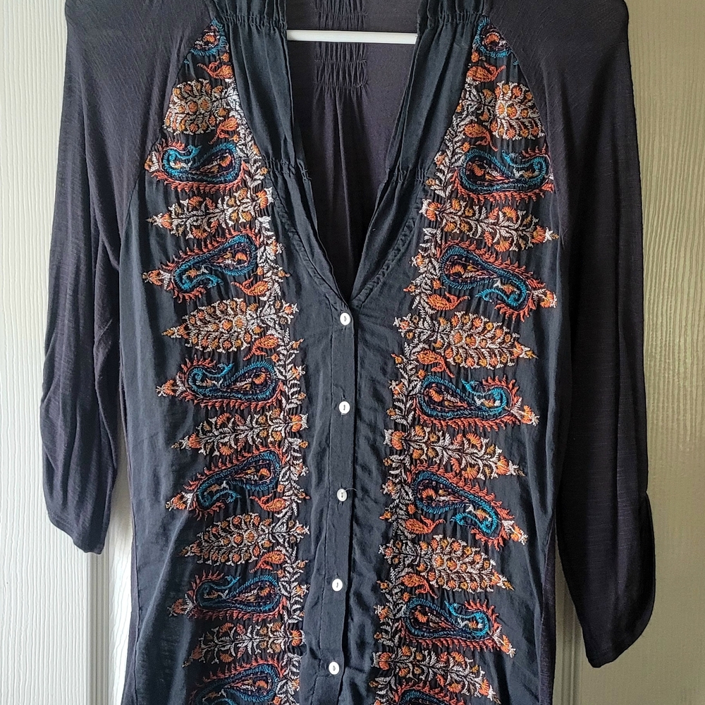 Burning Torch Anthro Silk Cotton Gray Paisley Embroidered Button Top Boho - Picture 5 of 12
